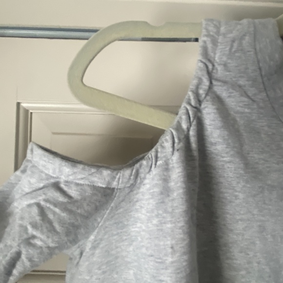 Cheap Monday cold shoulder long sleeve top - Picture 2 of 4